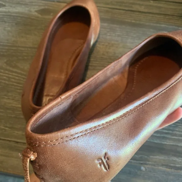 Gorgeous NEW Frye Flats!!! - Picture 12 of 12